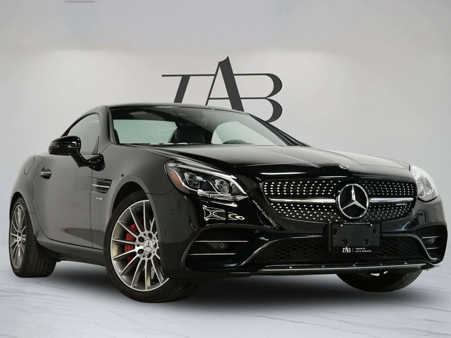2018 Mercedes-AMG SLC 43, 8/30