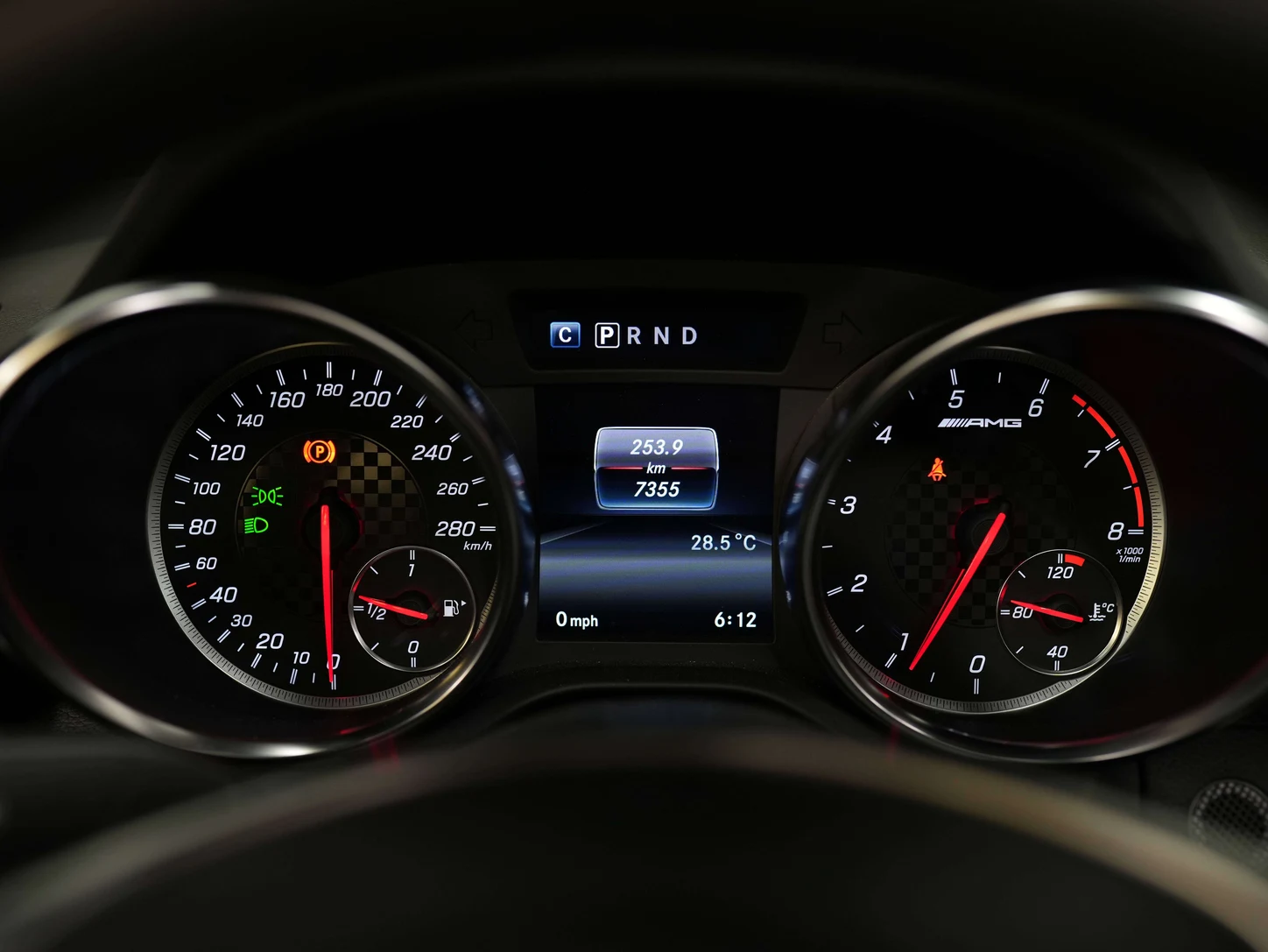 2018 Mercedes-AMG SLC 43, 17/30