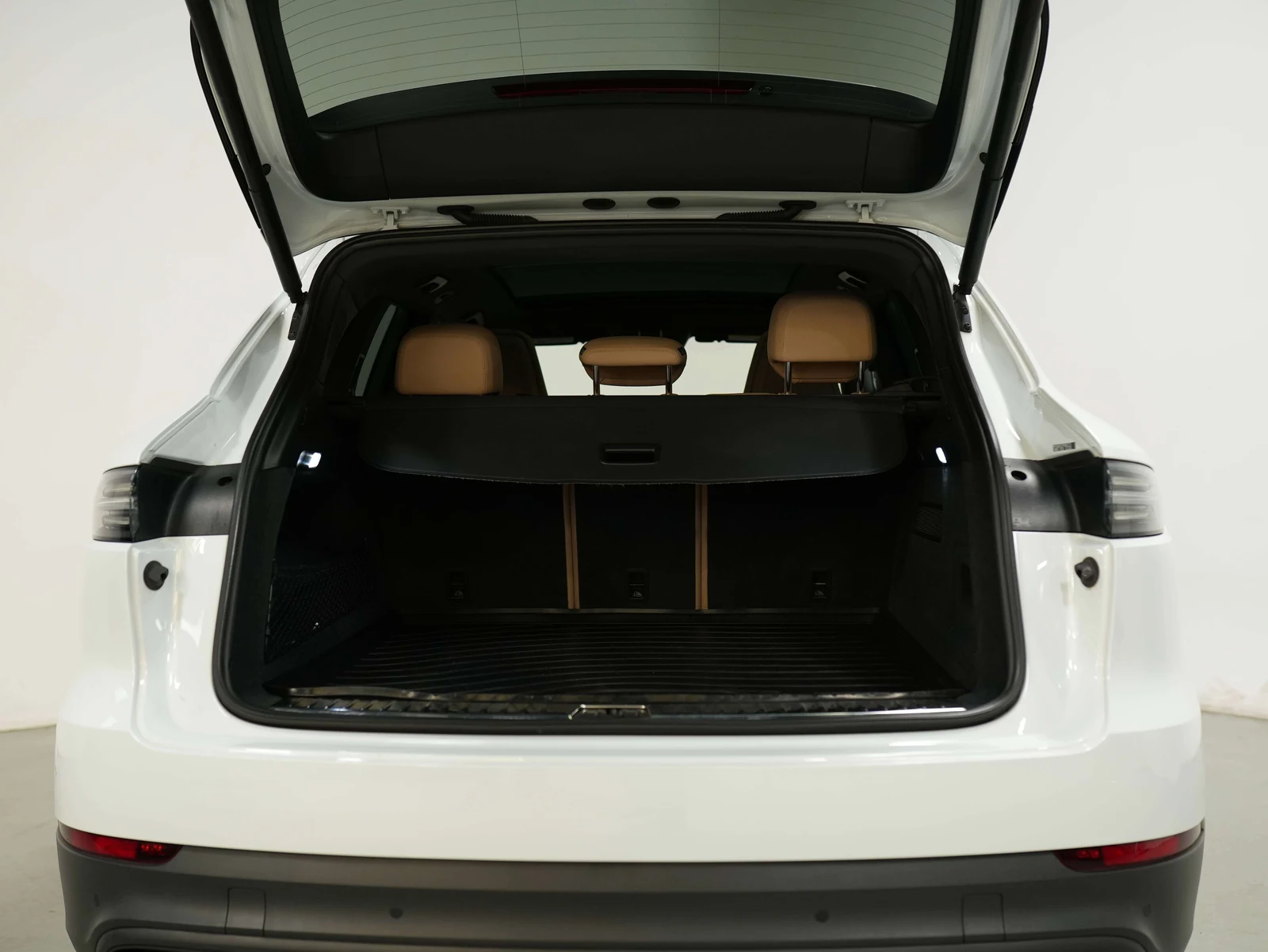 2023 Porsche Cayenne (3rd Generation), 29/30