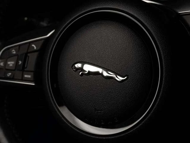 2018 Jaguar F-Type R, 14/26