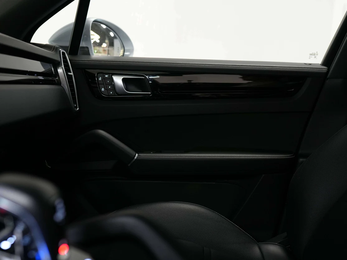 2023 Porsche Cayenne (3rd Generation), 27/30