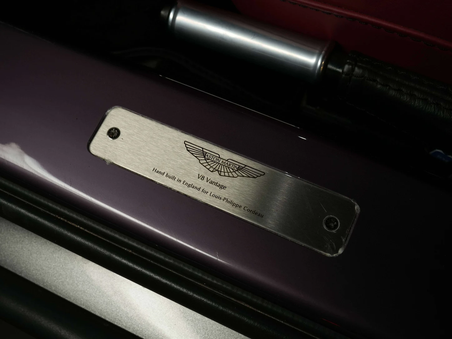 2010 Aston Martin V8 Vantage Roadster, 13/25