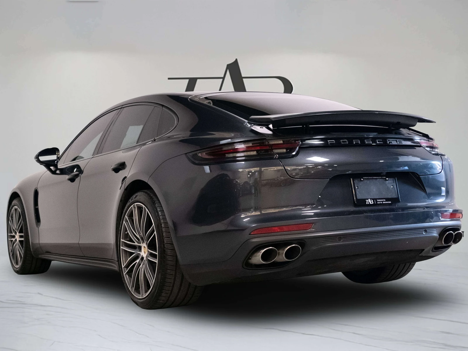 2017 Porsche Panamera 4S (971), 5/30