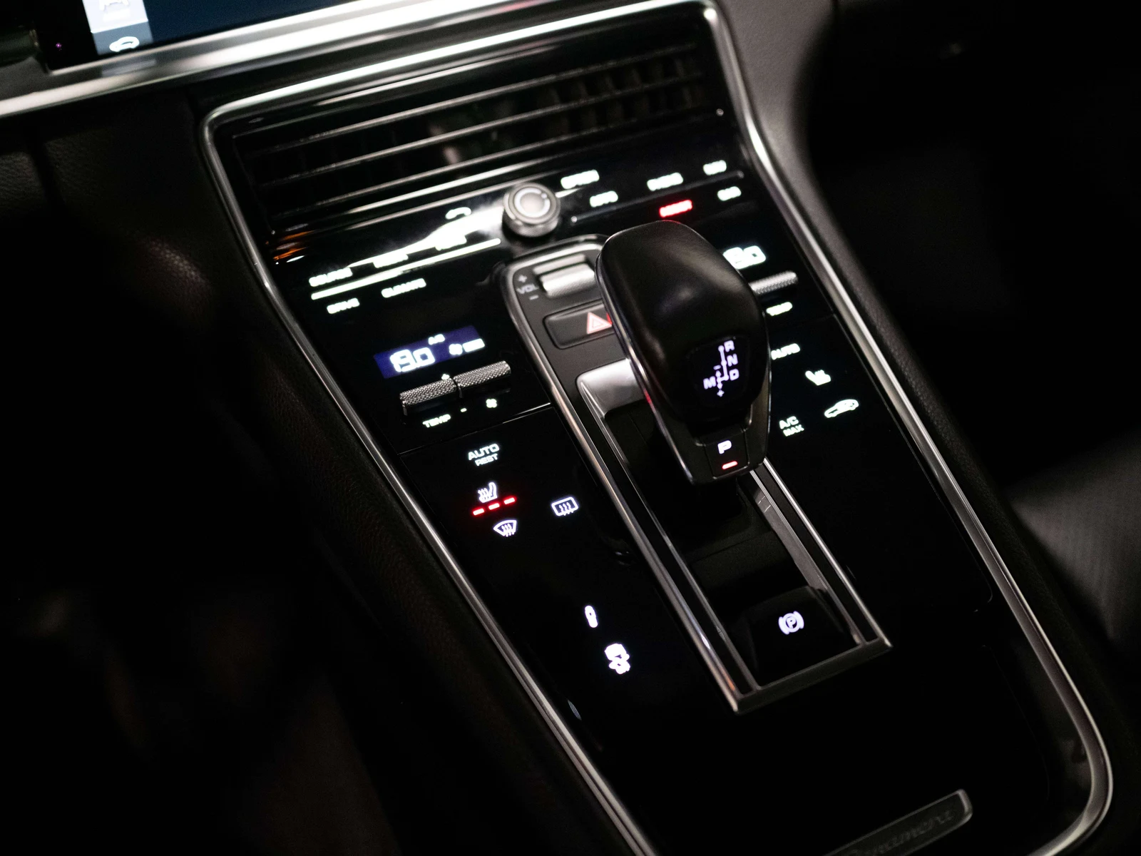 2017 Porsche Panamera 4S (971), 23/30
