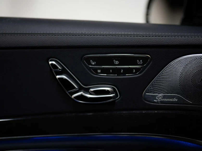 2019 Mercedes-Benz S 560, 28/30