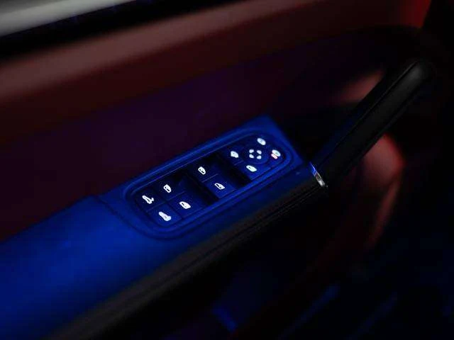 2023 Porsche Cayenne Platinum Edition (3rd Generation), 21/30