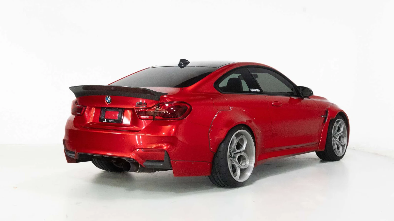 2017 BMW M4 (F82), 4/30