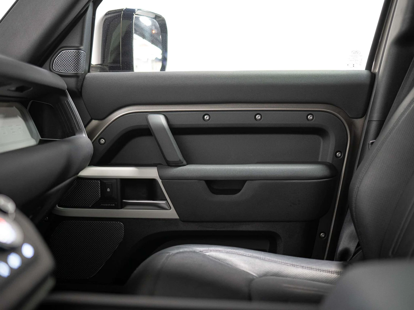 2022 Land Rover Defender 110 S (L663), 22/30