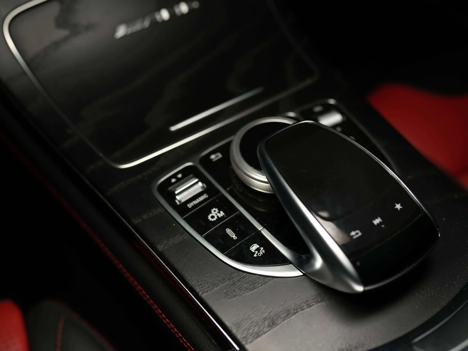2019 Mercedes-AMG GLC 63 S, 19/30