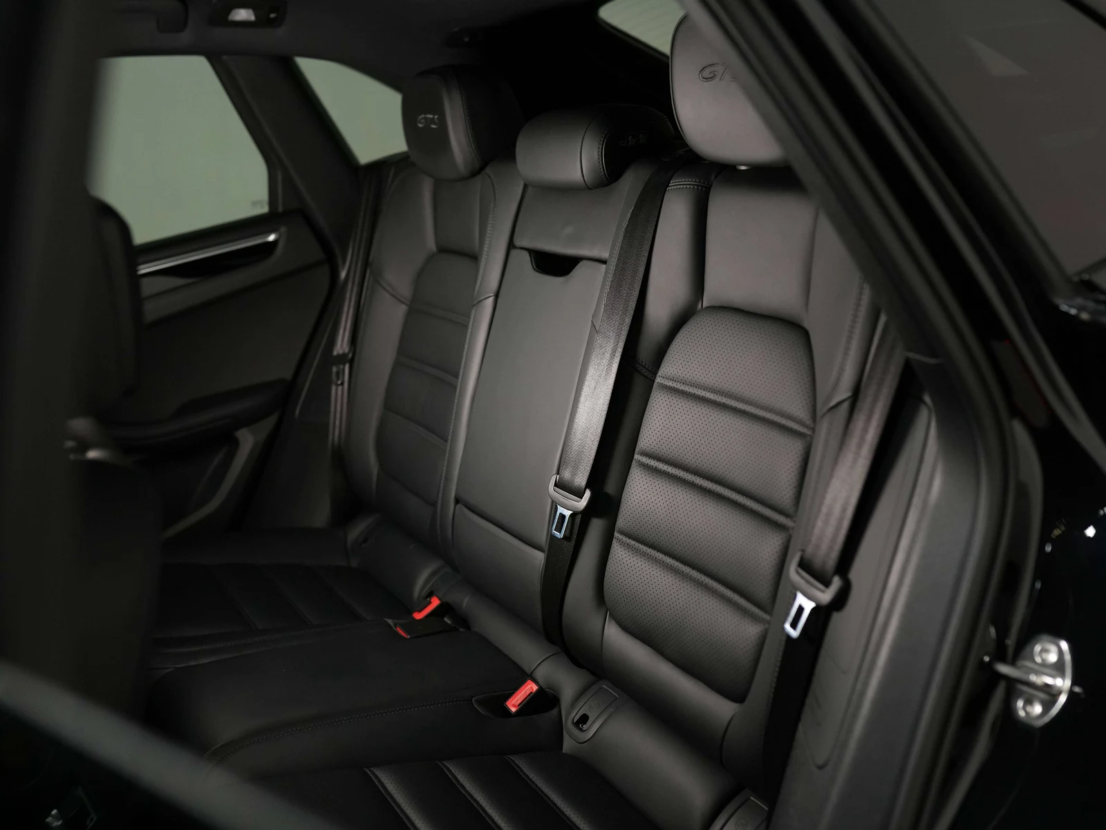 2021 Porsche Macan GTS (95B), 20/30