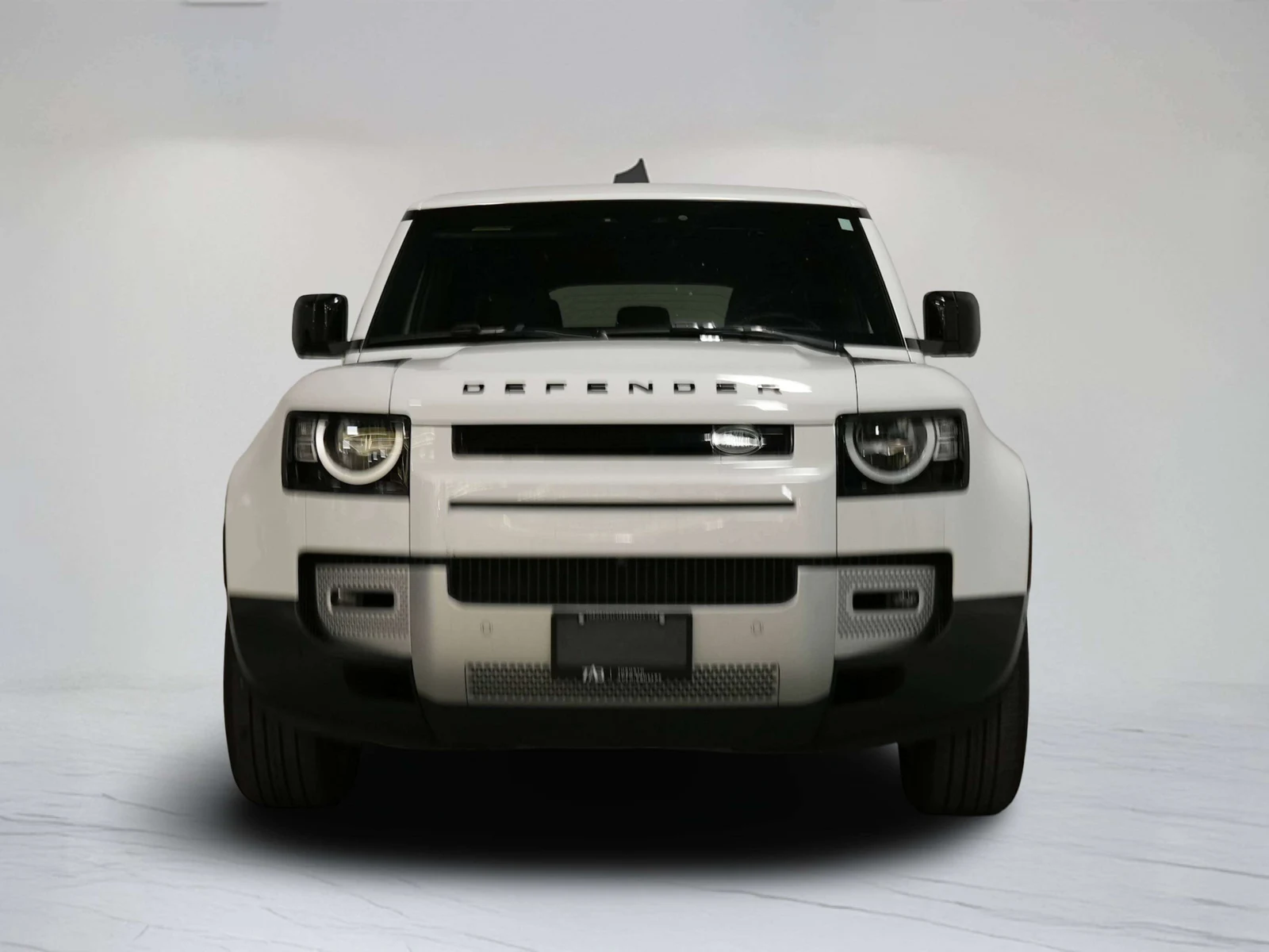 2023 Land Rover Defender 110 S (L663), 6/30