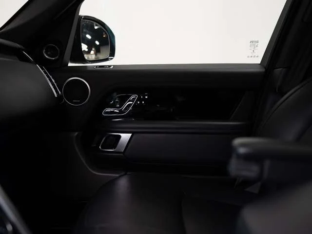 2020 Land Rover Range Rover (L405), 21/30
