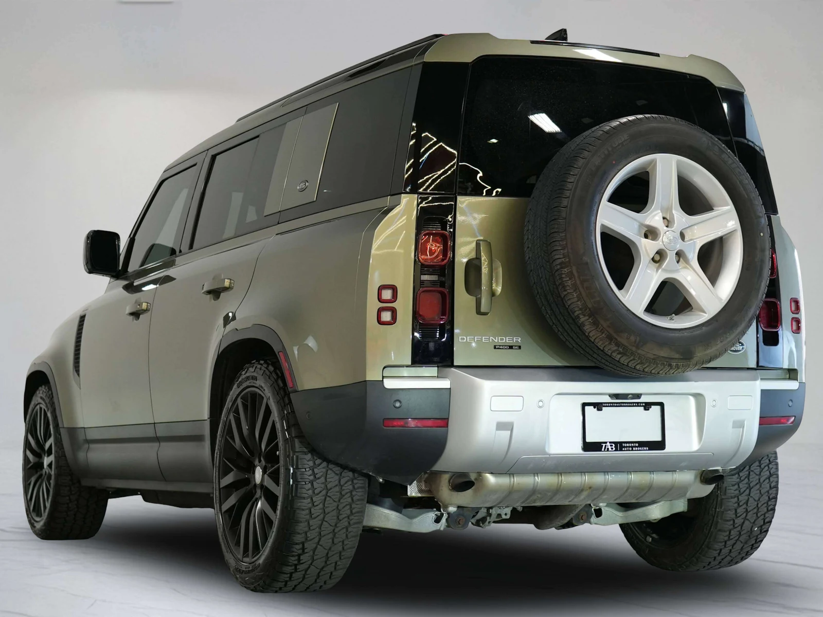 2020 Land Rover Defender 110 SE (L663), 5/28