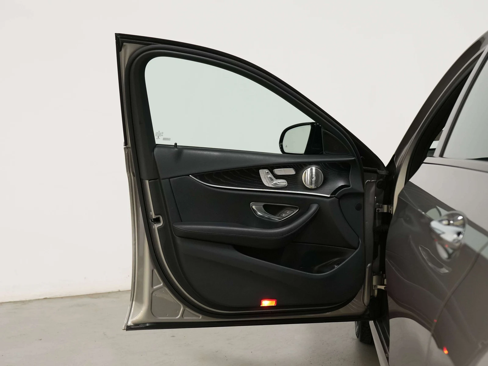 2022 Mercedes-Benz E 450, 8/29