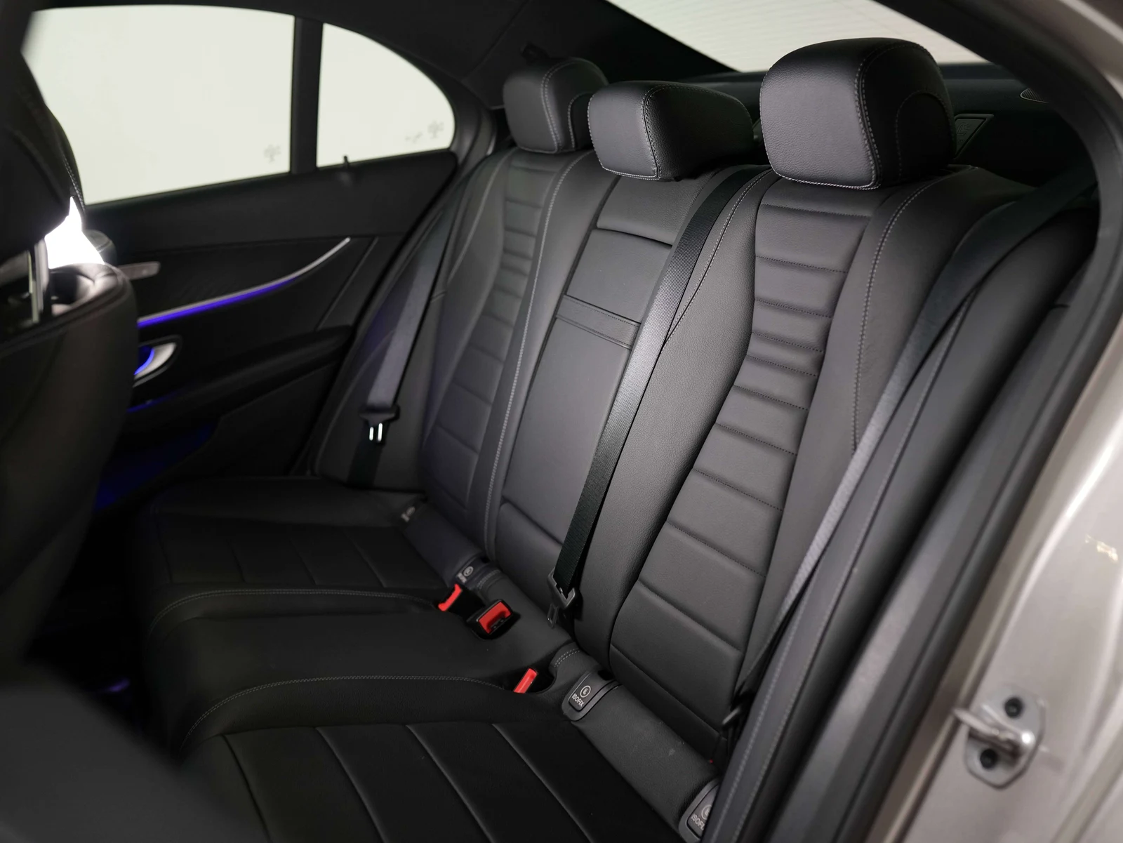 2022 Mercedes-Benz E 450, 18/29