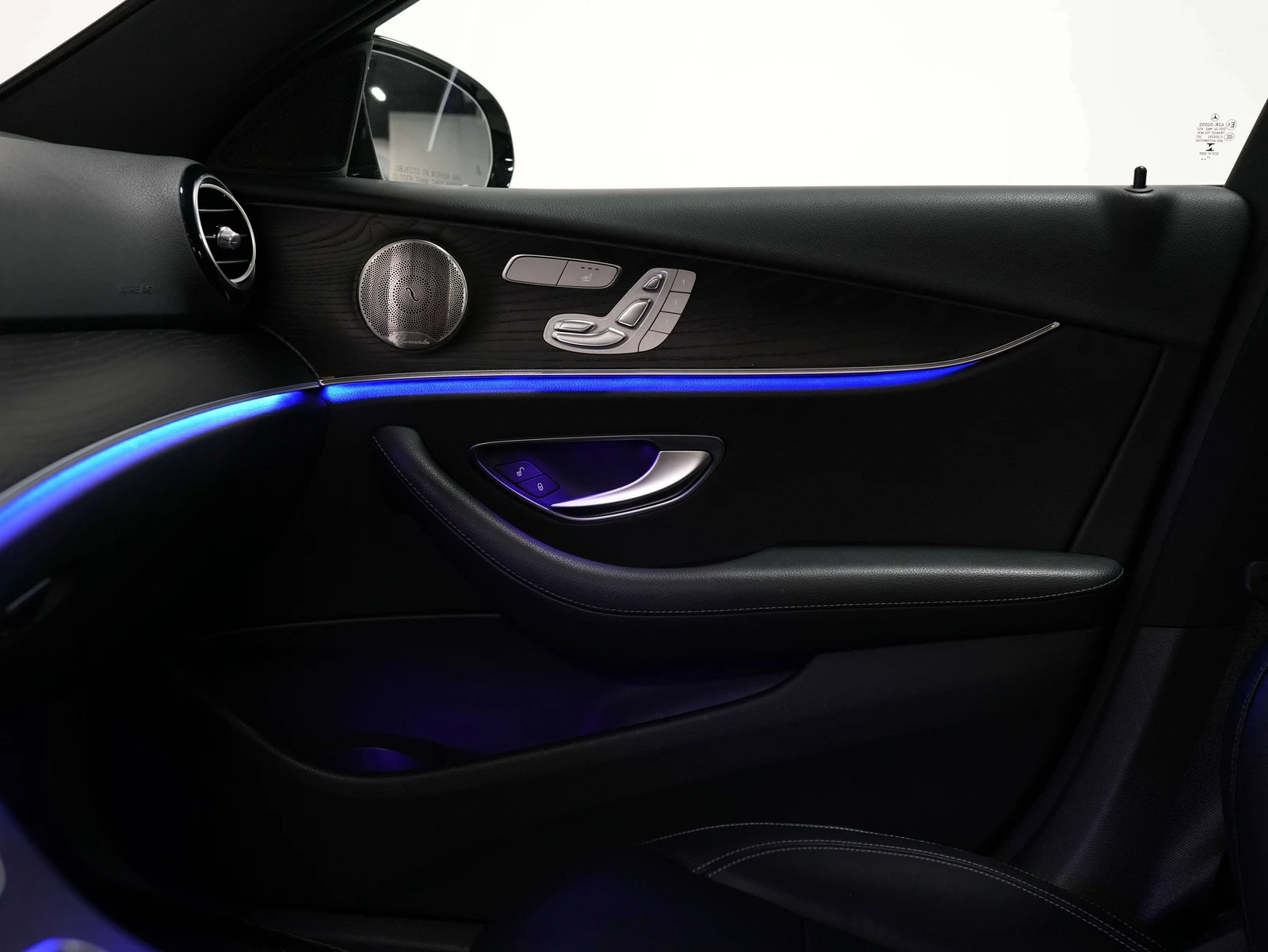 2022 Mercedes-Benz E 450, 24/29