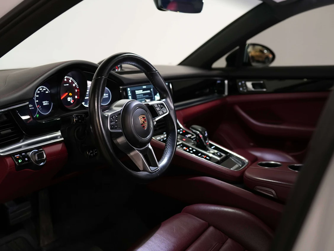 2019 Porsche Panamera 4 (971), 10/29