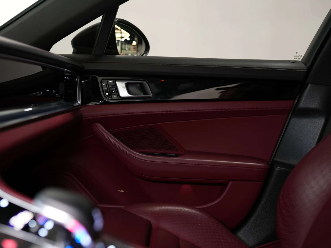 2019 Porsche Panamera 4 (971), 21/29