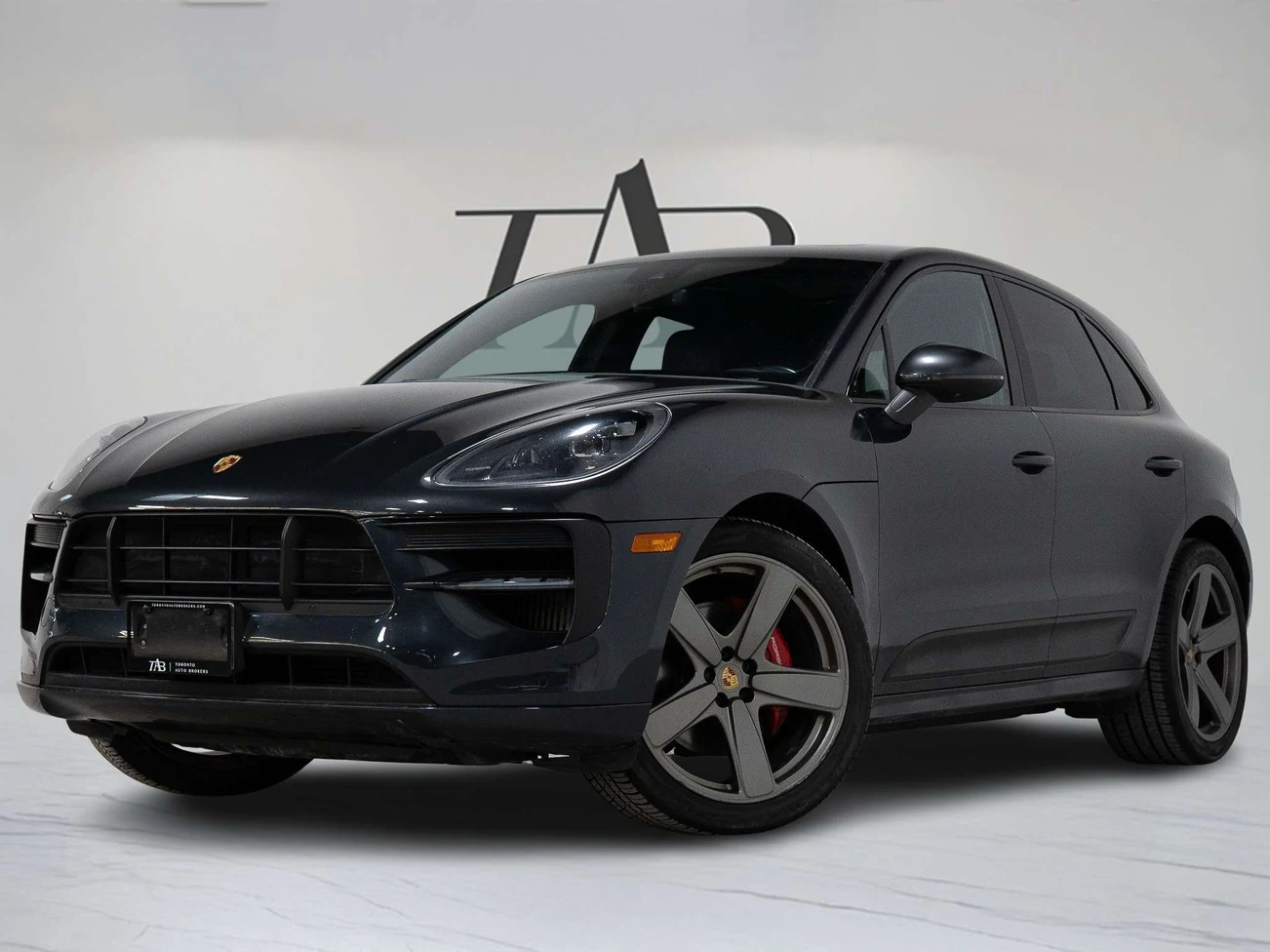 2020 Porsche Macan GTS (95B), 3/29