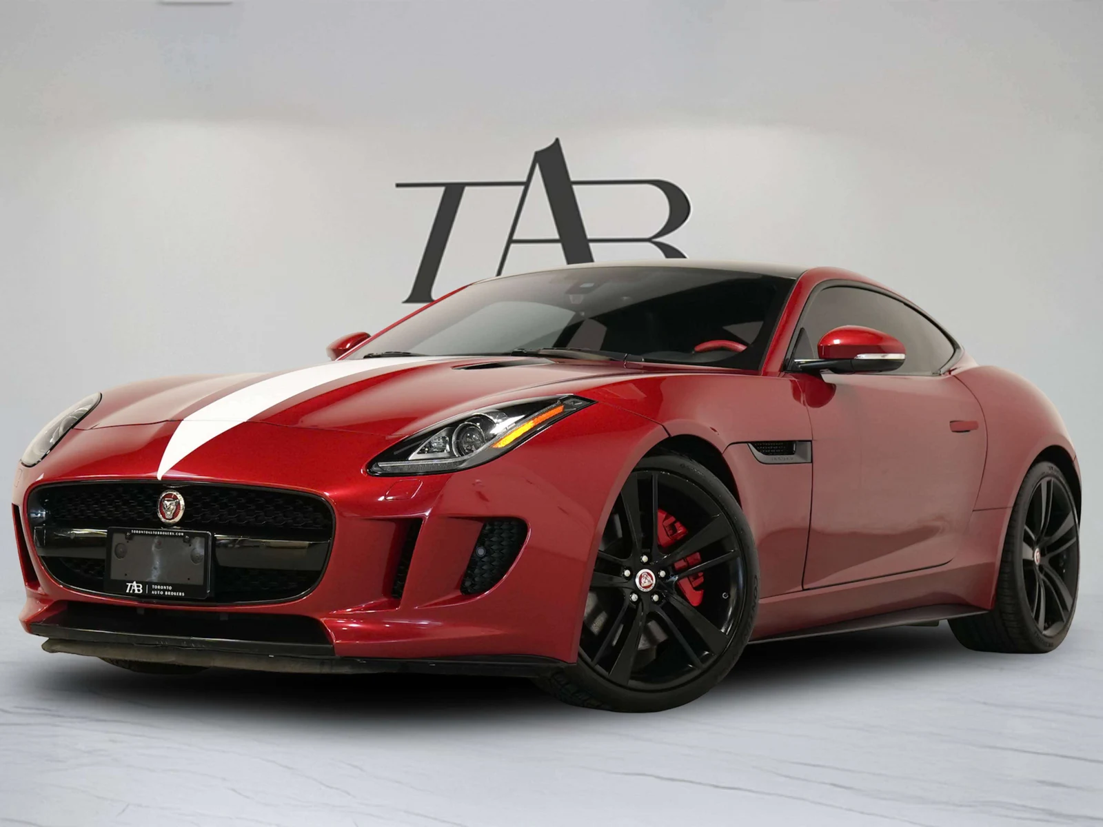2017 Jaguar F-Type Coupé, 3/24