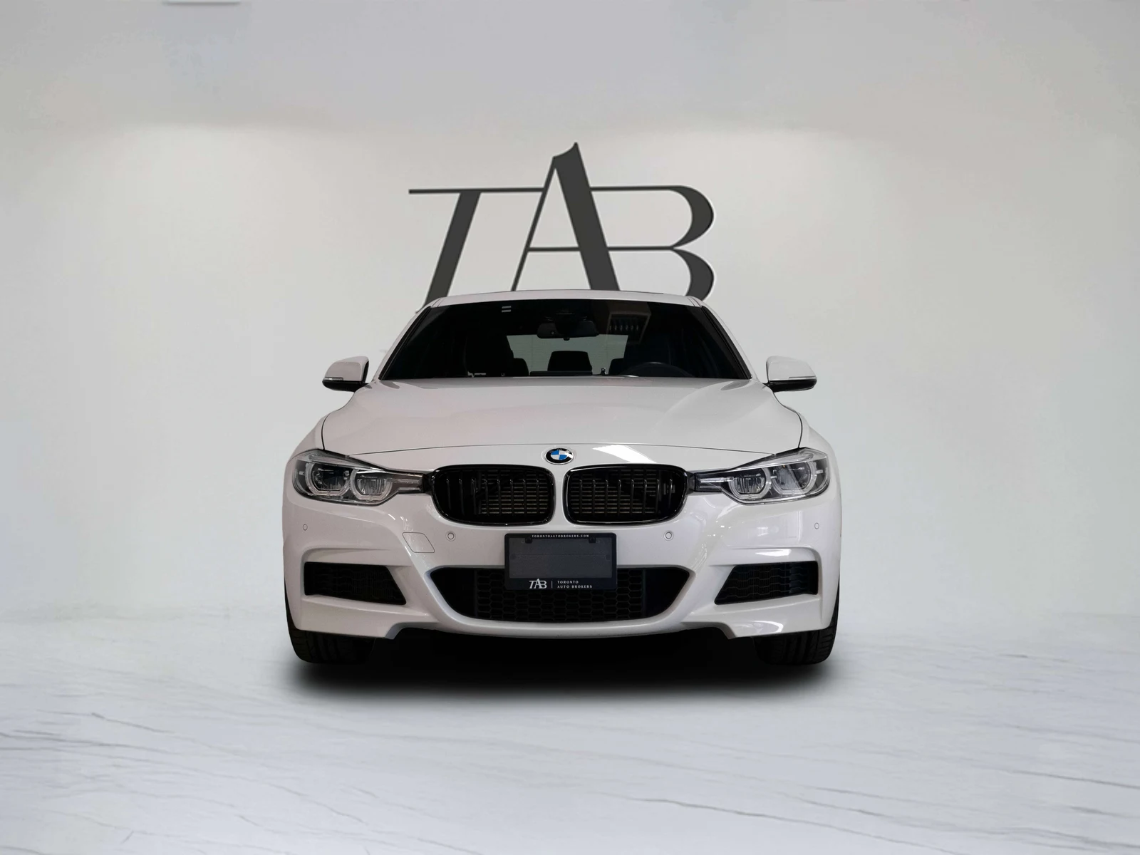 2018 BMW 3 Series (F30), 6/30