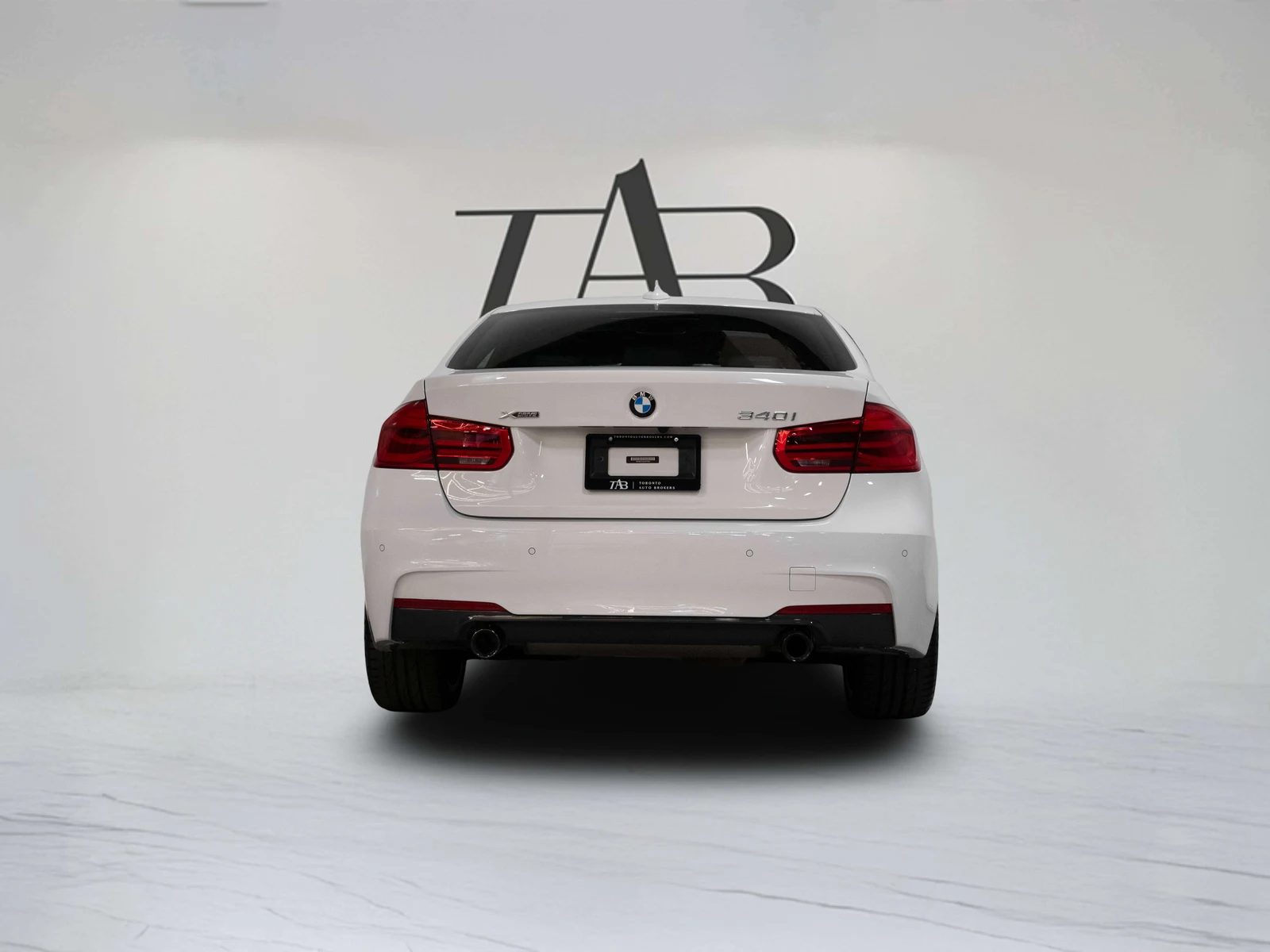 2018 BMW 3 Series (F30), 7/30