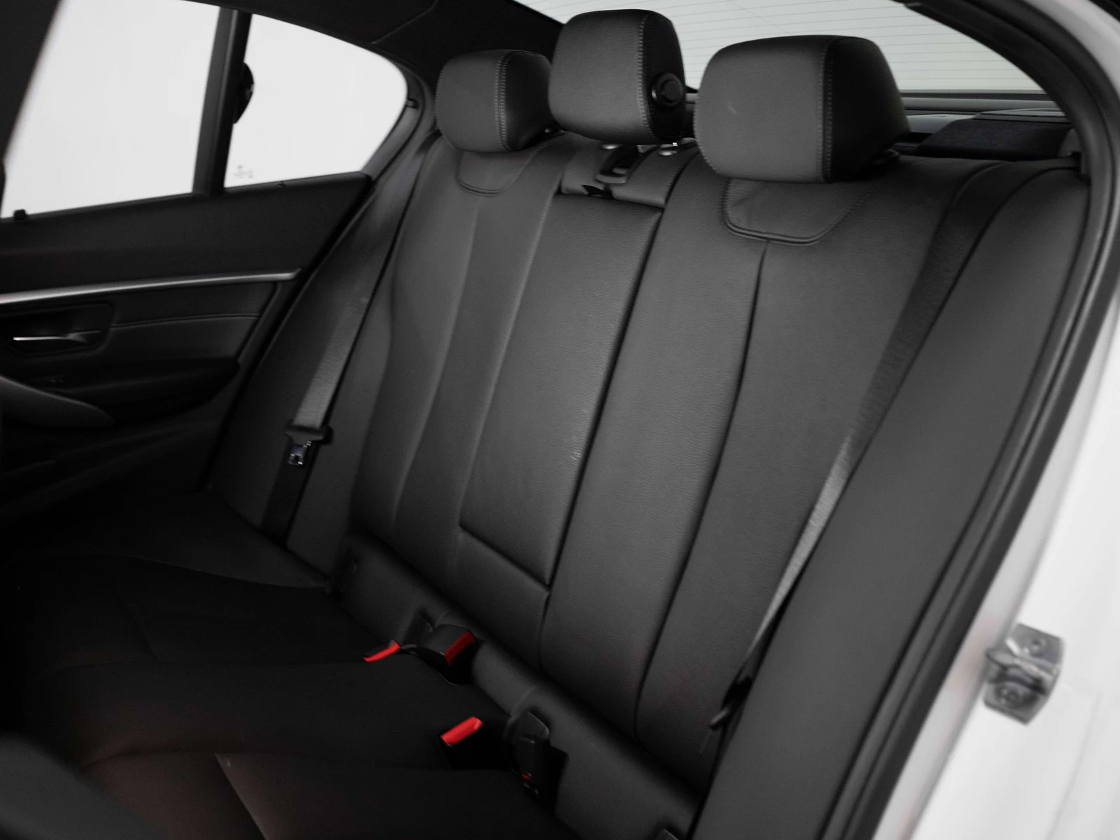 2018 BMW 3 Series (F30), 11/30