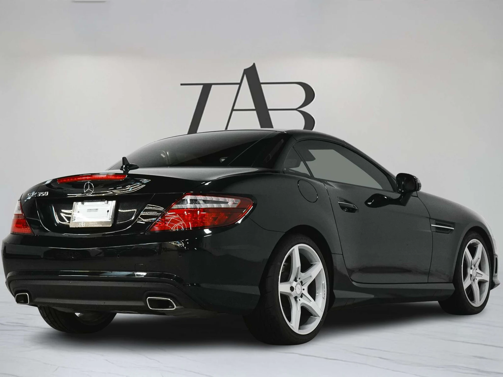 2015 Mercedes-Benz SLK 350 (R172), 4/28