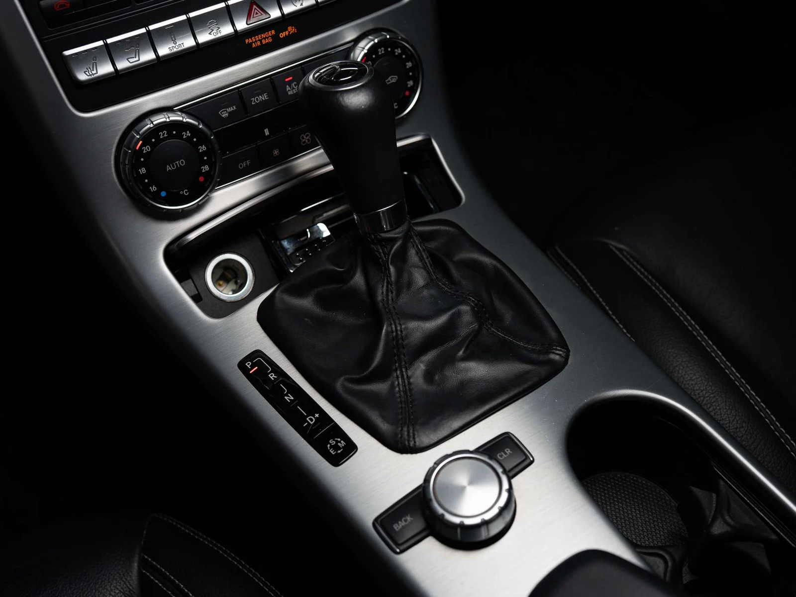 2015 Mercedes-Benz SLK 350 (R172), 15/28