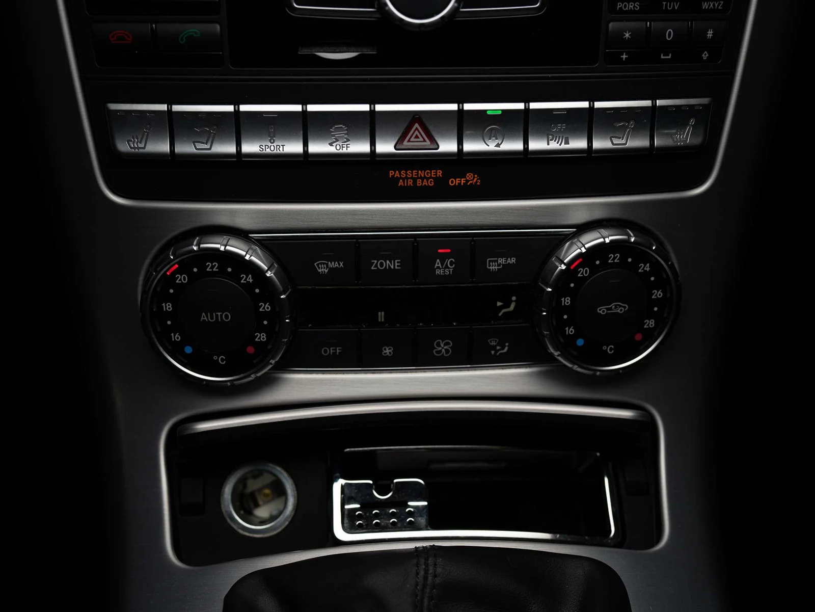 2015 Mercedes-Benz SLK 350 (R172), 16/28
