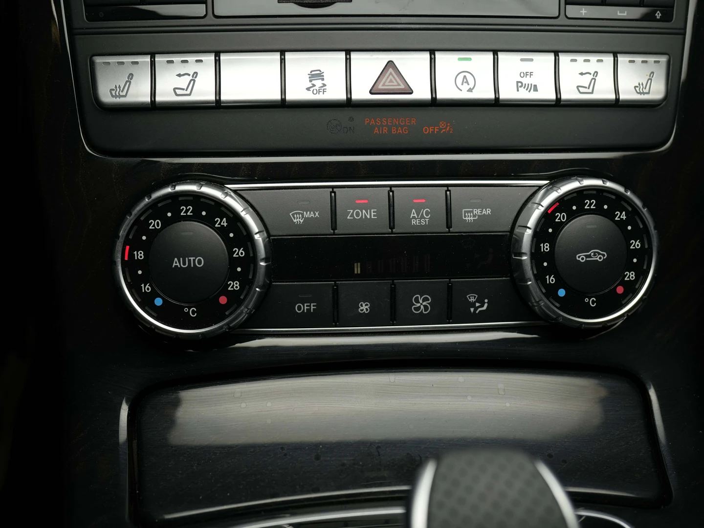 2016 Mercedes-Benz SLK 300 (R172), 21/26