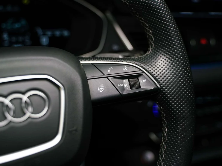 2021 Audi SQ5 (FY), 11/30