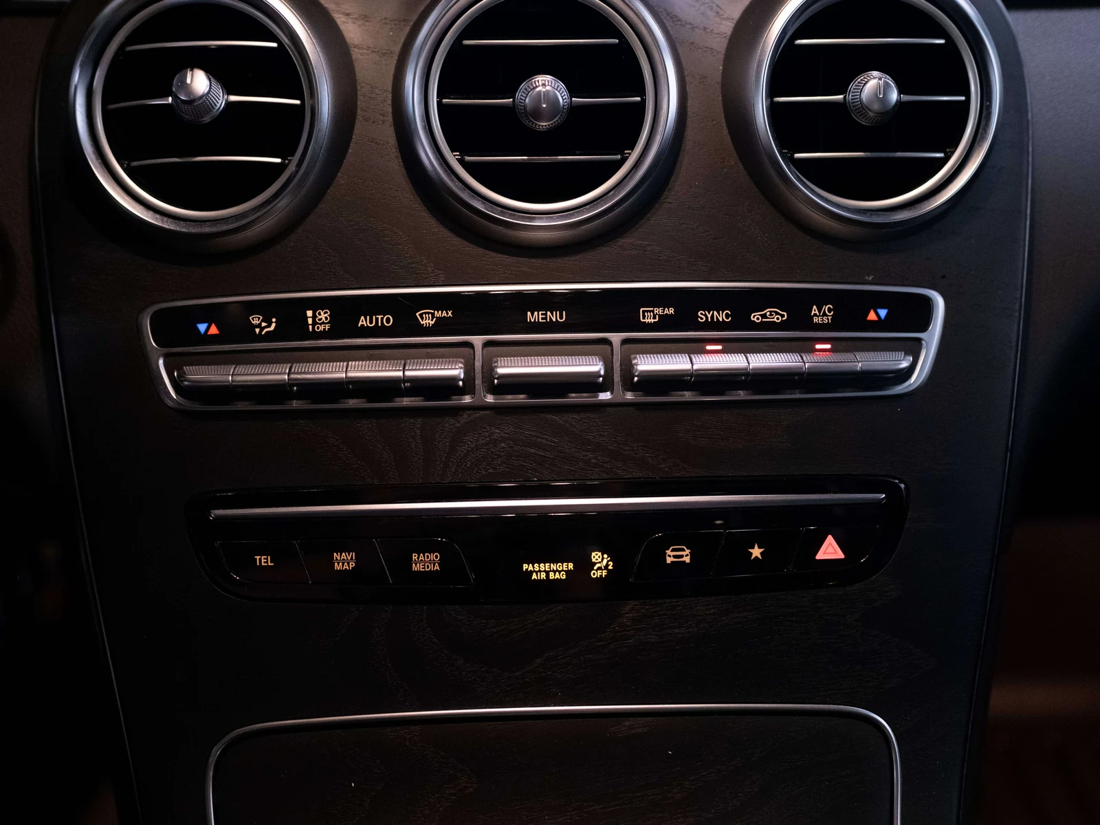 2020 Mercedes-Benz GLC 300, 19/28