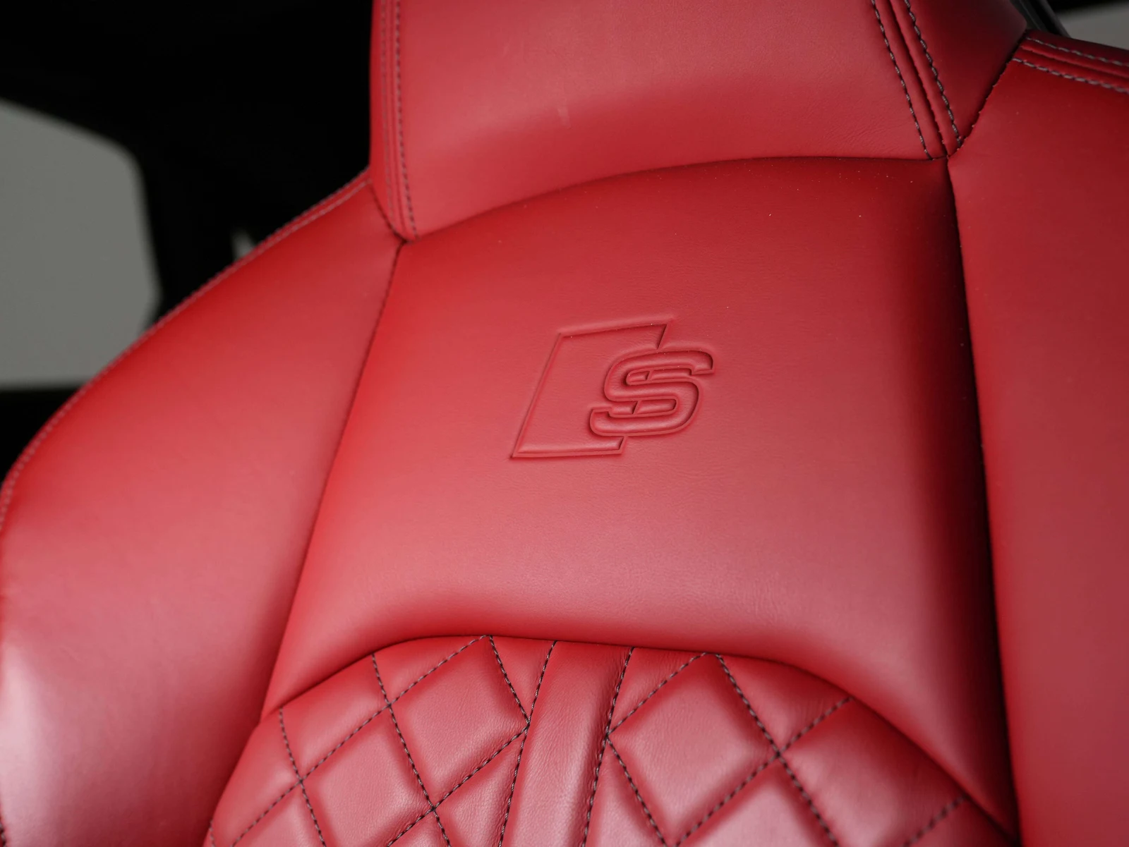 2021 Audi S4 Sedan, 16/30