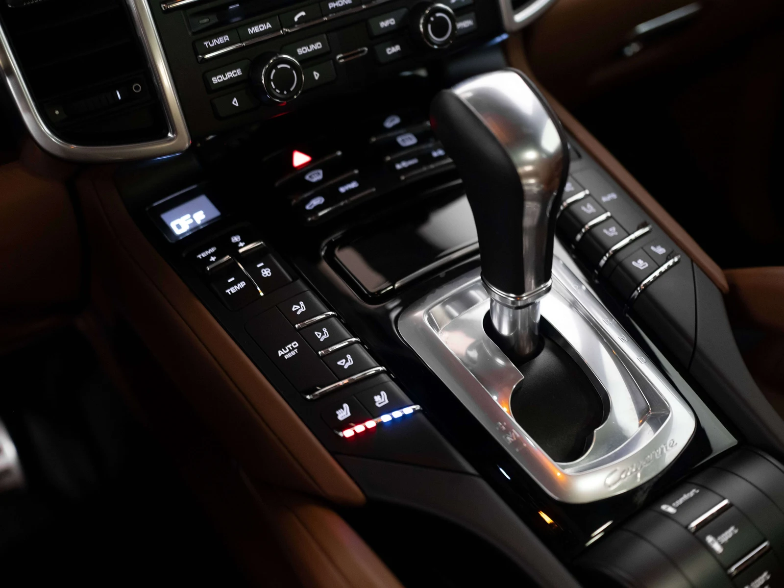 2016 Porsche Cayenne S E-Hybrid (2nd Generation), 21/30