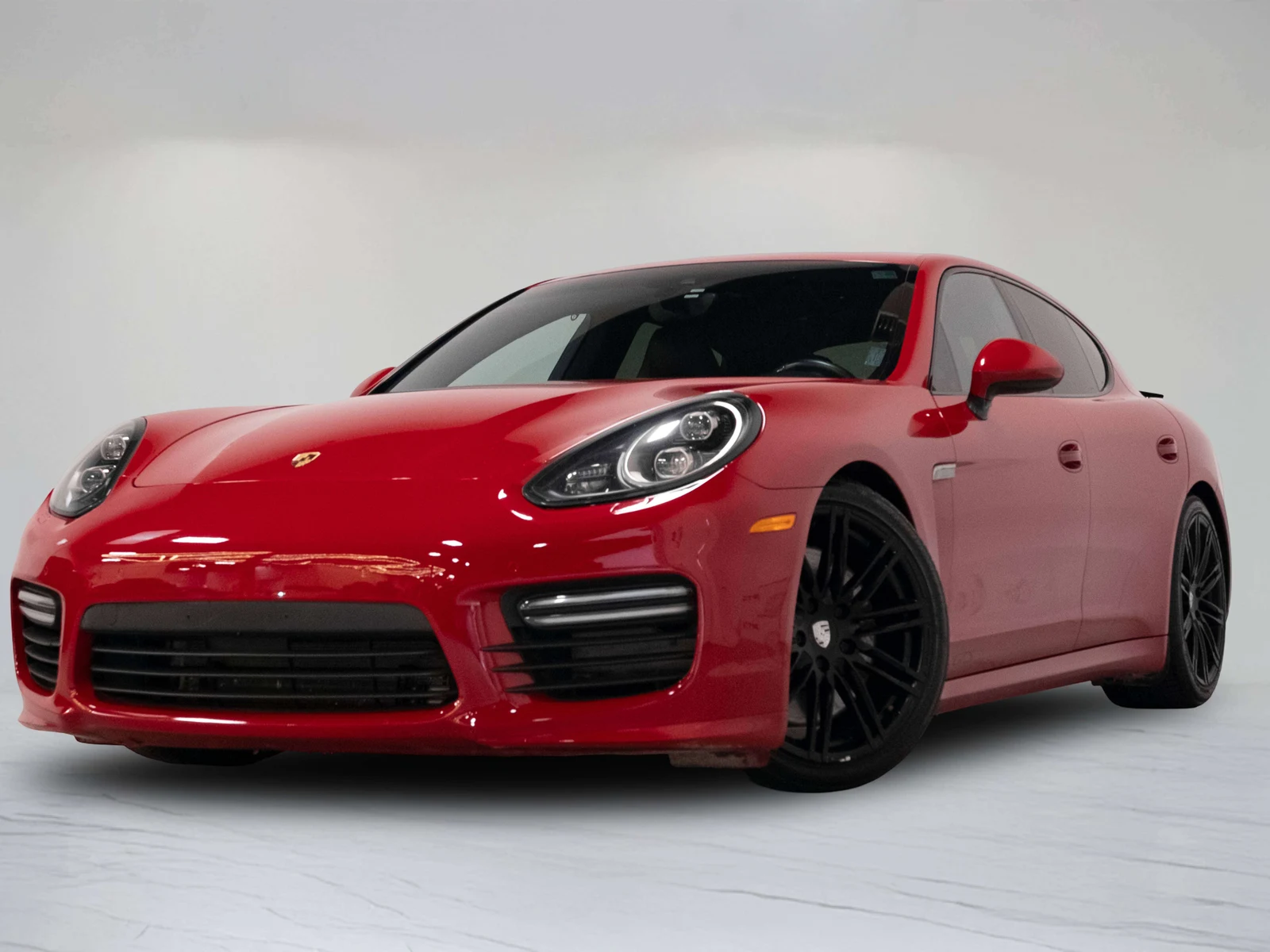 Porsche Panamera GTS | Toronto Auto Brokers