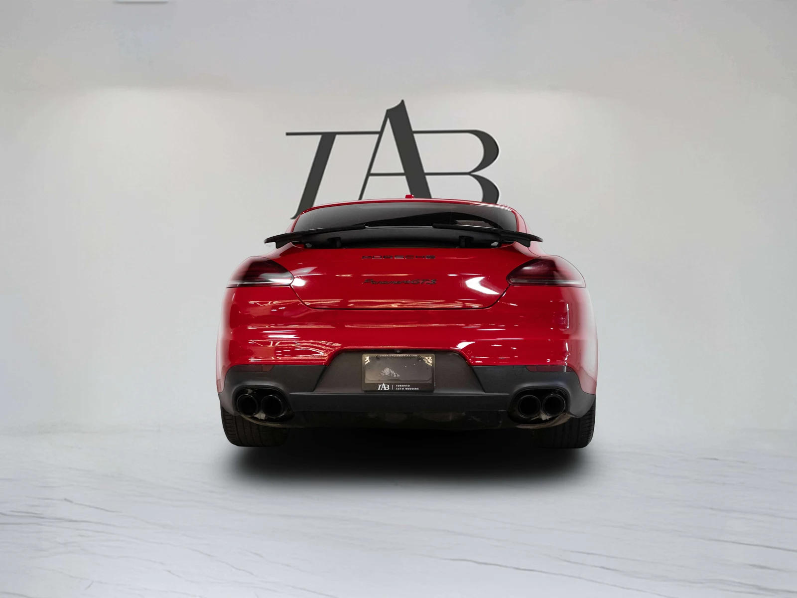 2015 Porsche Panamera GTS, 7/30