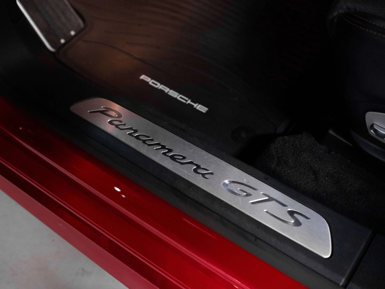 2015 Porsche Panamera GTS, 9/30