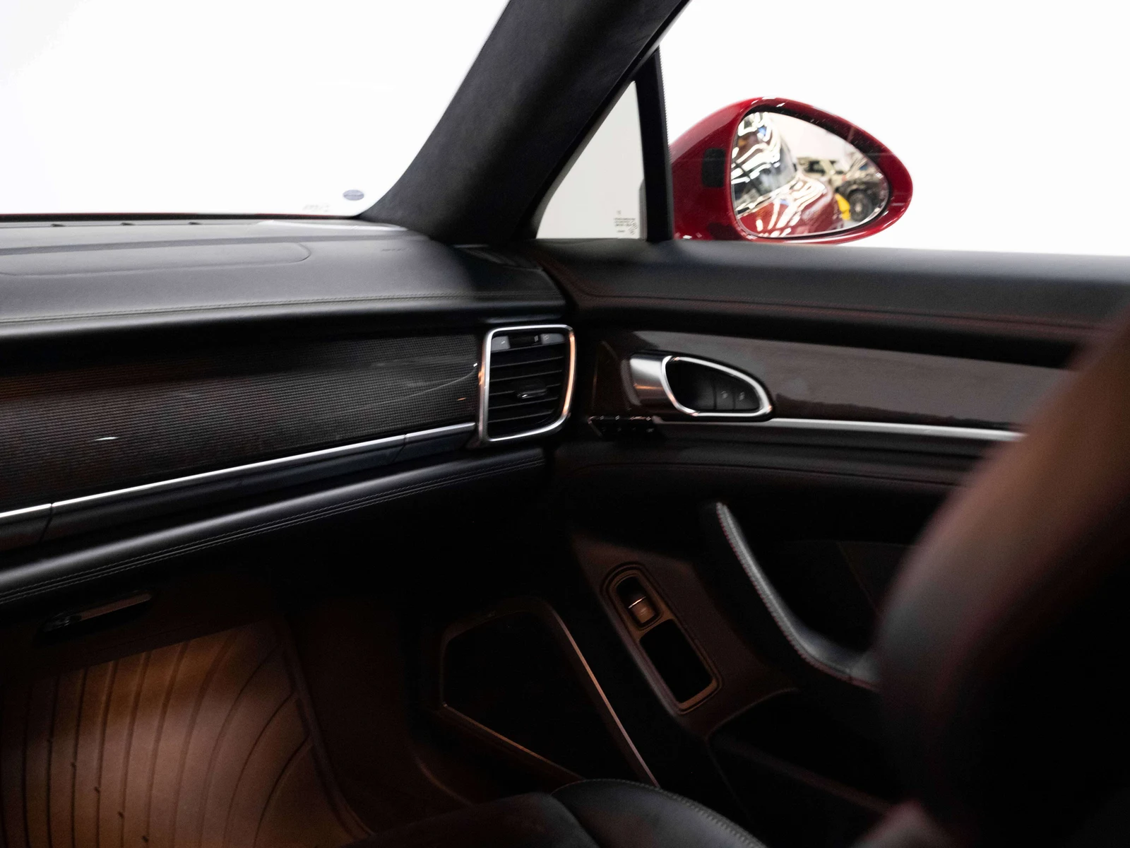2015 Porsche Panamera GTS, 26/30
