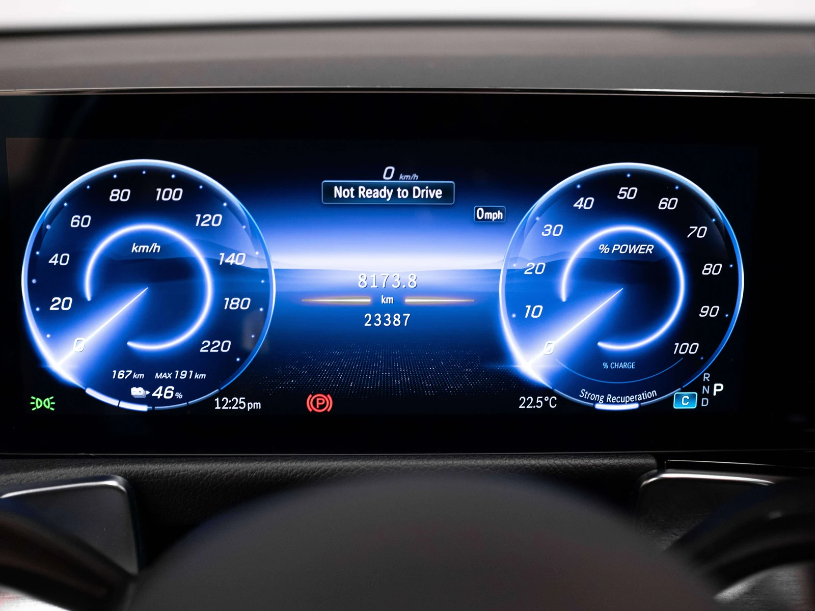 2025 Mercedes-Benz EQB 300, 15/30