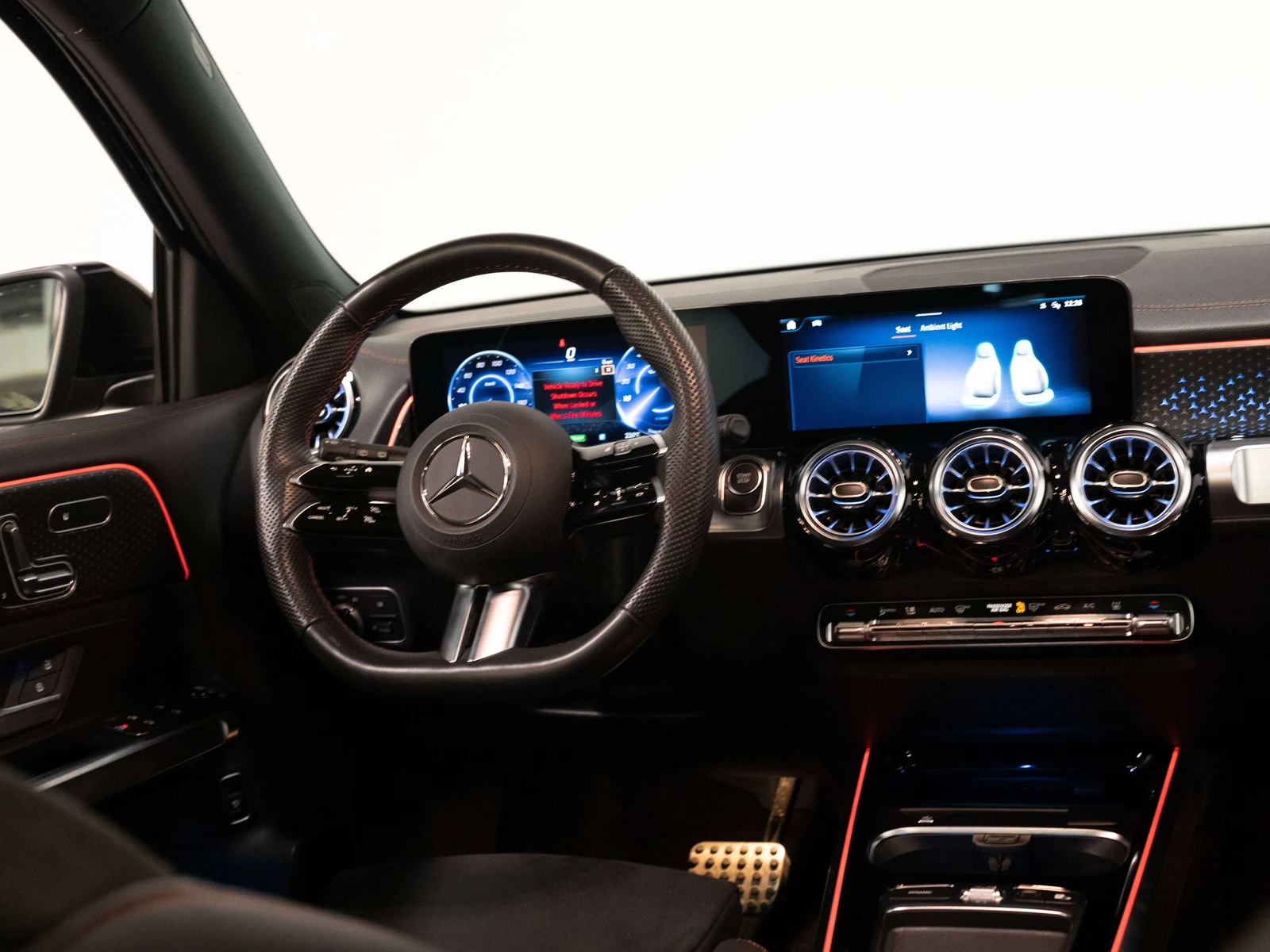 2025 Mercedes-Benz EQB 300, 29/30