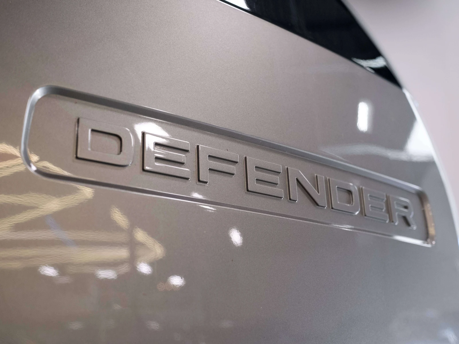 2025 Land Rover Defender 110 X-Dynamic SE (L663), 24/30