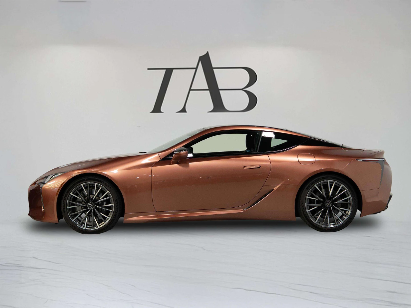 2024 Lexus LC 500h, 30/30