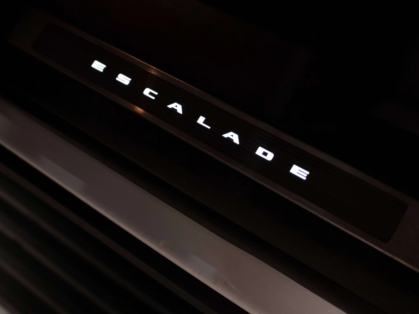 2024 Cadillac Escalade ESV Sport Platinum (5th Generation), 11/30