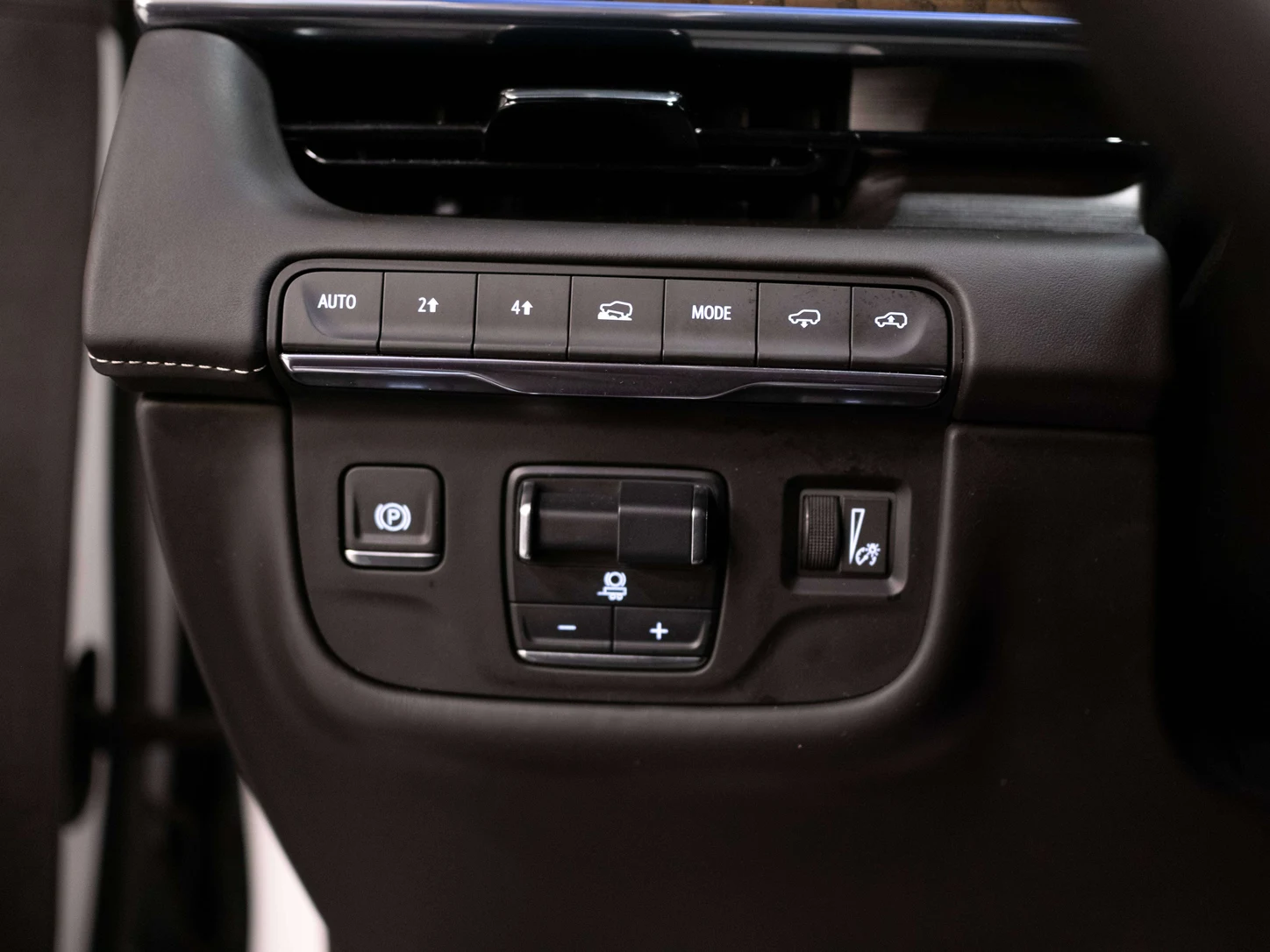2024 Cadillac Escalade ESV Sport Platinum (5th Generation), 12/30
