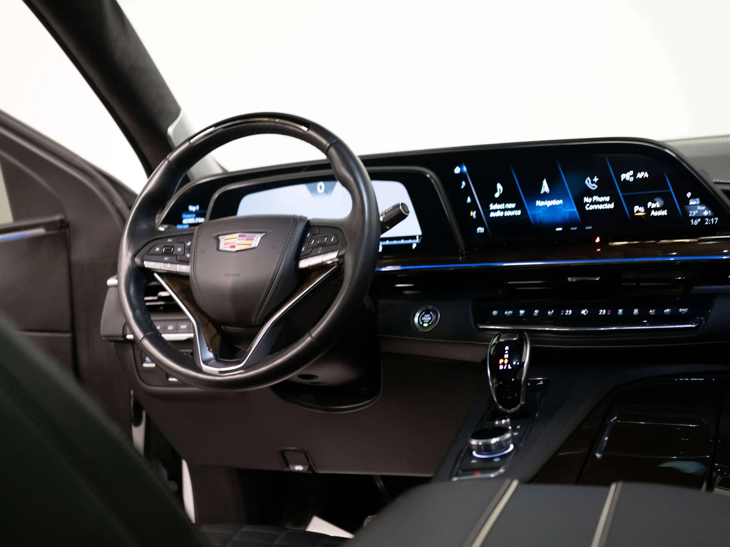 2024 Cadillac Escalade ESV Sport Platinum (5th Generation), 29/30