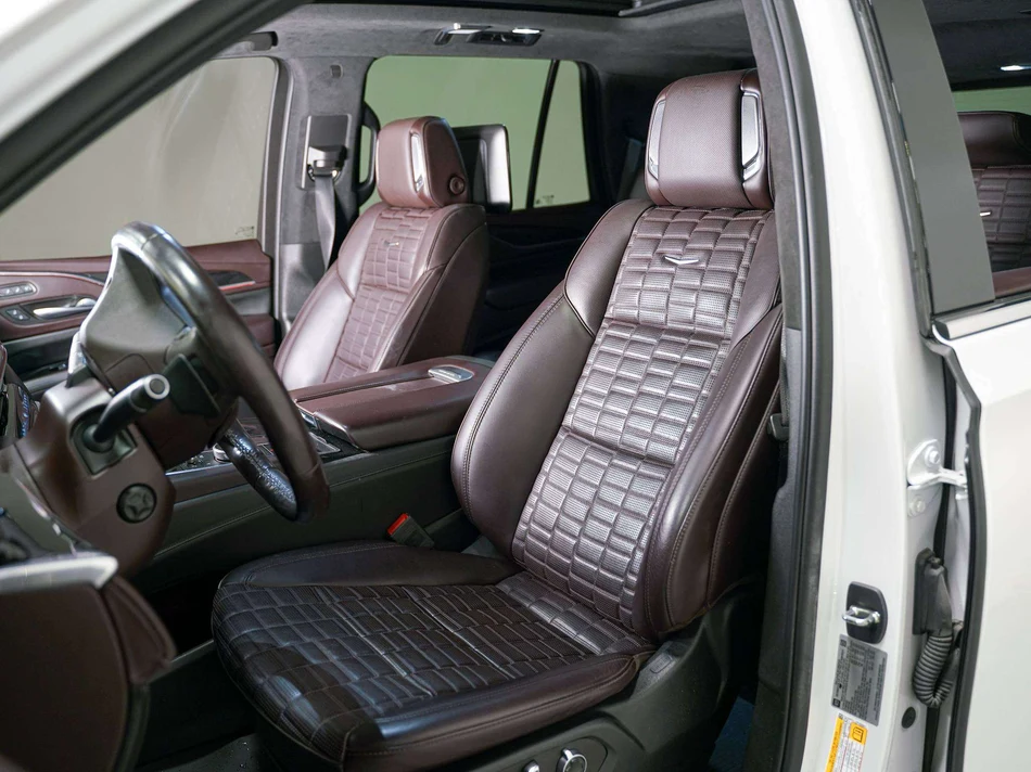 2023 Cadillac Escalade Premium Luxury Platinum (5th Generation), 11/30