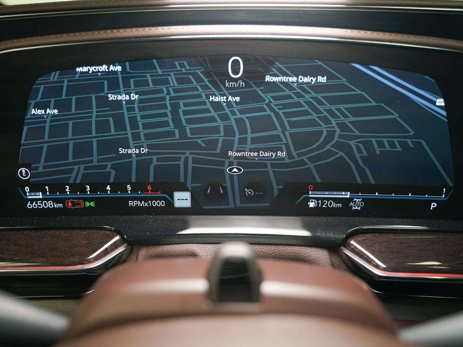 2023 Cadillac Escalade Premium Luxury Platinum (5th Generation), 17/30