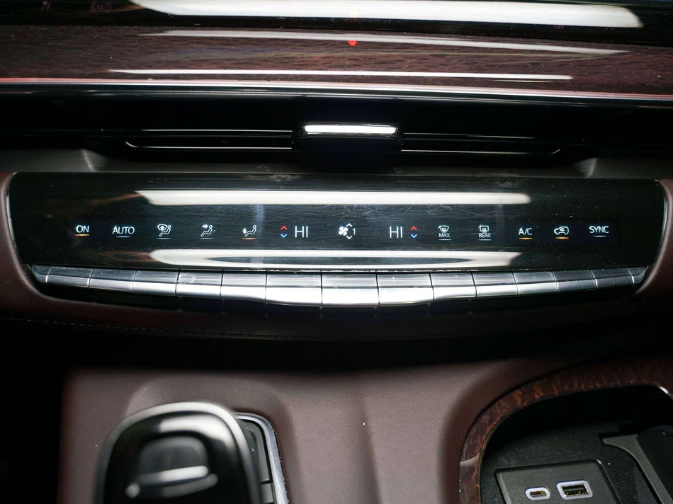 2023 Cadillac Escalade Premium Luxury Platinum (5th Generation), 23/30