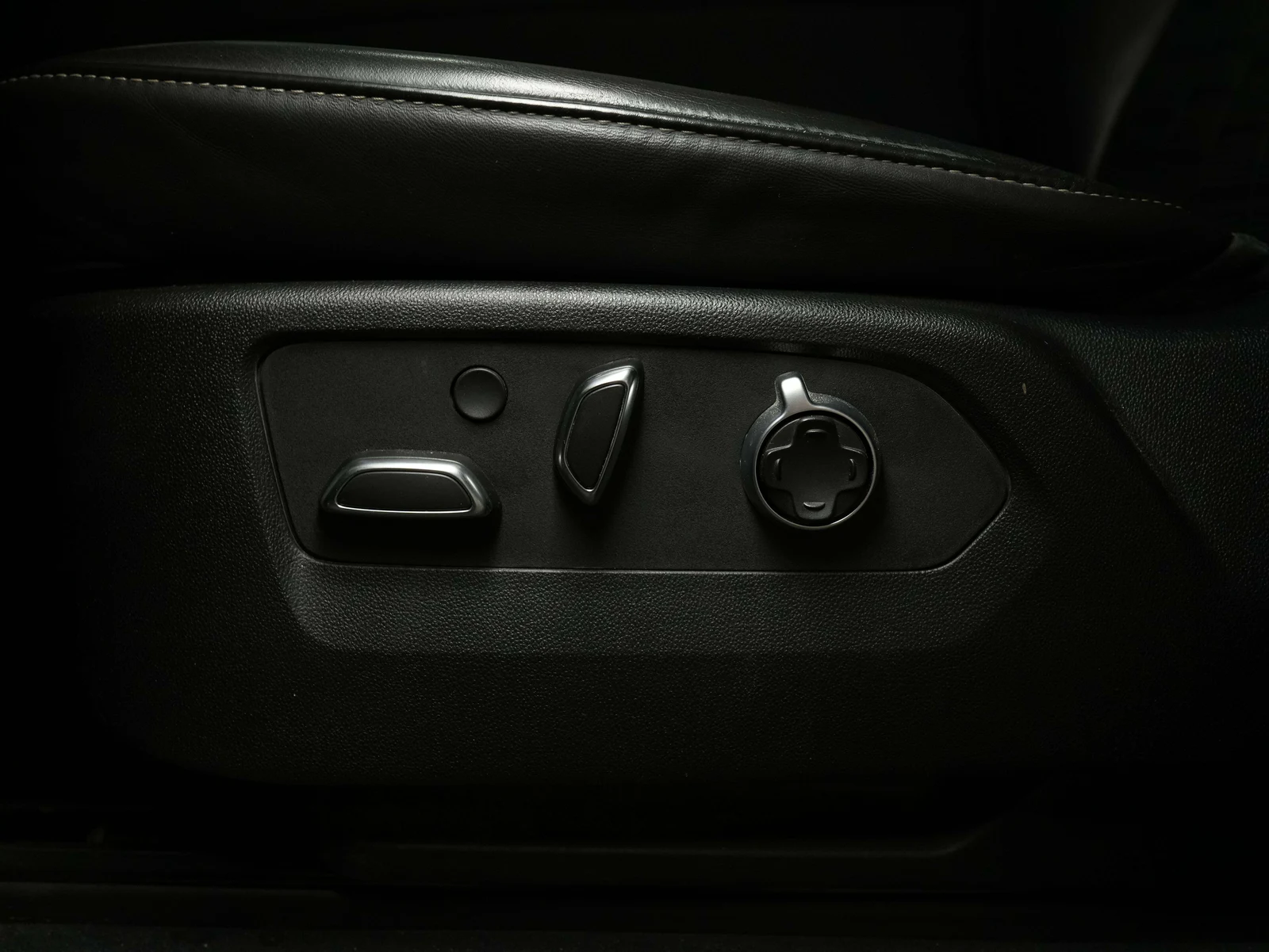 2023 Cadillac Escalade Sport Platinum (5th Generation), 10/30